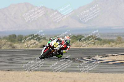 media/Jan-15-2026-Racers Edge (Thu) [[dfebeb70ab]]/2-A Group/Session 3 (Turn 16)/